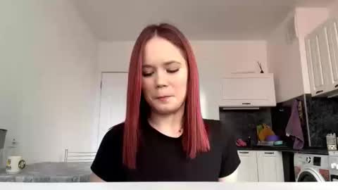 Lily online show from 04-23-26, 12:29