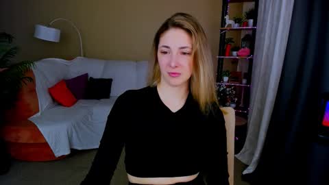 sensitiveheartt online show from 03-10-26, 08:14