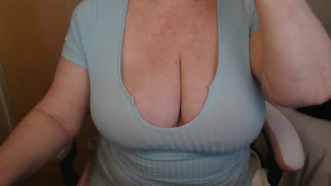 CRIS  online show from 05-19-26, 01:28