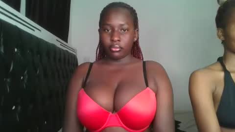 Snapshot of sensual_ria chatting on 05-12-26, 08:28 sensual_ria online show from 05-12-26, 08:28