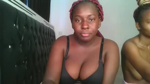 Snapshot of sensual_ria chatting on 05-19-26, 06:31 sensual_ria online show from 05-19-26, 06:31
