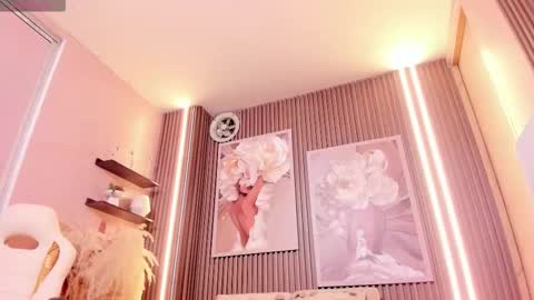 Snapshot of sensual_shanel chatting on 03-07-26, 02:52 sensual_shanel online show from 03-07-26, 02:52