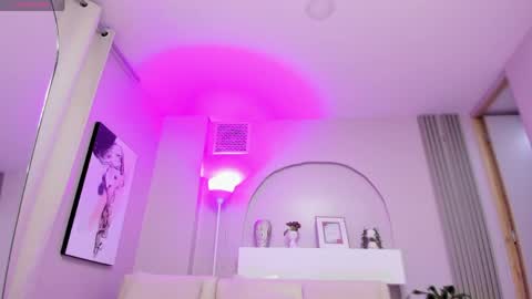 Snapshot of sensual_shanel chatting on 04-15-26, 03:02 sensual_shanel online show from 04-15-26, 03:02