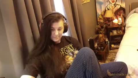 Tara online show from 07-31-26, 01:43
