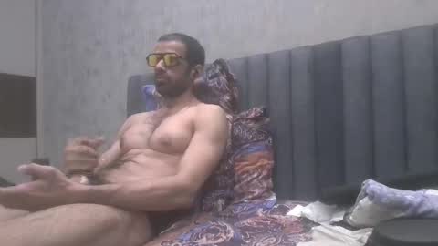 Snapshot of sentientarjun chatting on 05-16-26, 07:23 Sentient Being online show from 05-16-26, 07:23