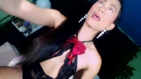 Snapshot of senyora_evangelista chatting on 06-07-26, 11:52 senyora_evangelista online show from 06-07-26, 11:52