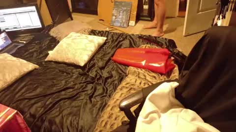 seraphyx33 online show from 04-18-26, 06:28