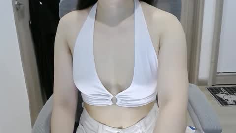 Lina online show from 04-11-26, 06:40