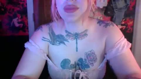 Snapshot of serencigarra chatting on 11-14-25, 05:28 serencigarra online show from 11-14-25, 05:28