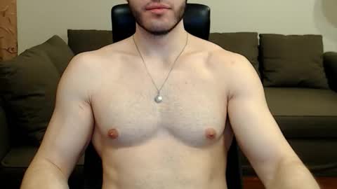 Snapshot of sergiotitan3271 chatting on 02-17-26, 12:07 Serg Superior online show from 02-17-26, 12:07