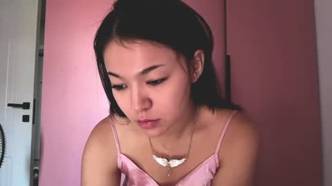 Snapshot of serinafaw chatting on 07-26-26, 07:59 Mira online show from 07-26-26, 07:59