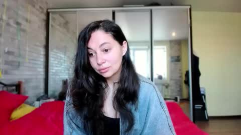 VIOLA online show from 05-05-26, 04:09