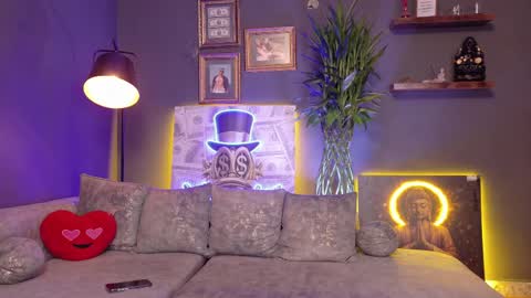 HEY IM SETH online show from 04-08-26, 07:03