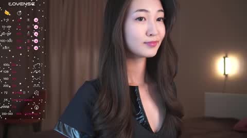 Snapshot of seulbi chatting on 04-24-26, 02:41 Sana online show from 04-24-26, 02:41