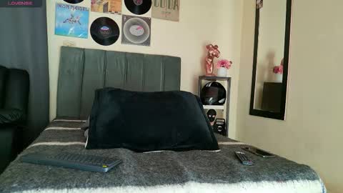 Snapshot of seventh_ftm chatting on 02-18-26, 08:16 Seventh online show from 02-18-26, 08:16