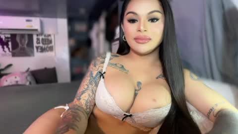 Snapshot of sex_madness101 chatting on 05-12-26, 10:56 tan online show from 05-12-26, 10:56