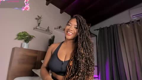 Snapshot of sexicanela99 chatting on 03-09-26, 01:37 ... Camila ... online show from 03-09-26, 01:37