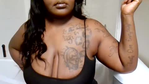 sexichocchic online show from 02-05-25, 01:00