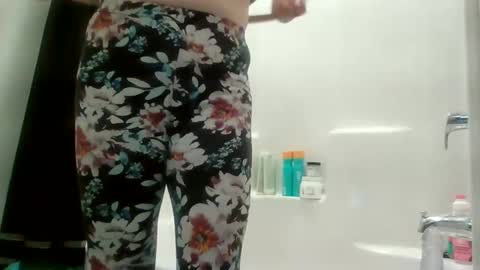 Snapshot of sexislitpuss69 chatting on 01-01-25, 07:43 sexislitpuss69 online show from 01-01-25, 07:43