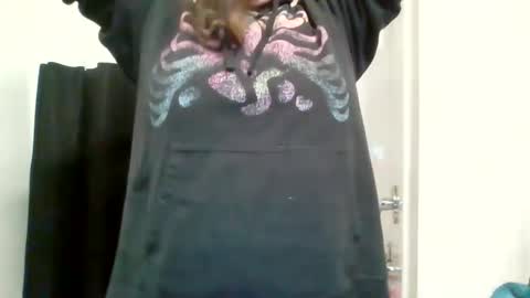 Snapshot of sexislitpuss69 chatting on 02-05-25, 12:27 sexislitpuss69 online show from 02-05-25, 12:27