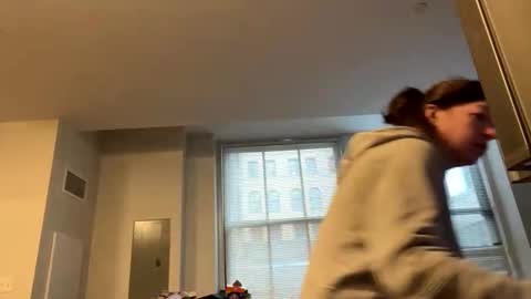 Snapshot of sexislitpuss69 chatting on 02-12-25, 12:33 sexislitpuss69 online show from 02-12-25, 12:33