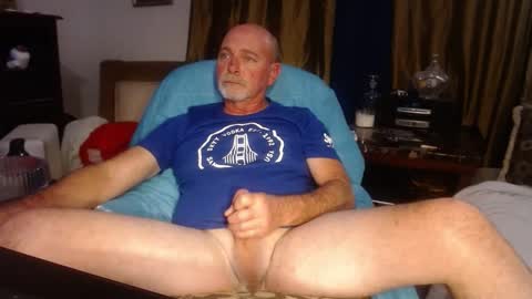 Snapshot of sexjunkie8 chatting on 01-28-25, 03:47 Sex Junkie online show from 01-28-25, 03:47