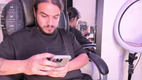 Ask me  online show from 03-17-26, 03:44