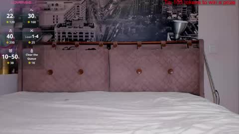 Snapshot of sexualmindset chatting on 06-01-26, 01:13 Andrea online show from 06-01-26, 01:13