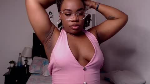 Snapshot of sexx_amara chatting on 05-20-26, 07:47 Amara online show from 05-20-26, 07:47