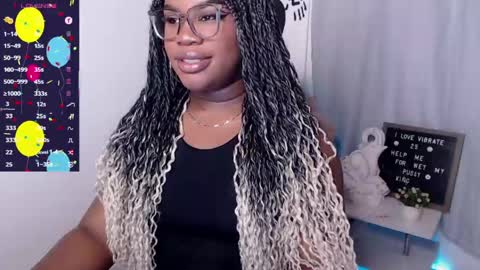 Snapshot of sexx_amara chatting on 06-07-26, 06:28 Amara online show from 06-07-26, 06:28