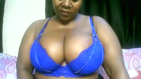 Snapshot of sexxi_ebony chatting on 04-30-26, 08:57 sexxi_ebony online show from 04-30-26, 08:57