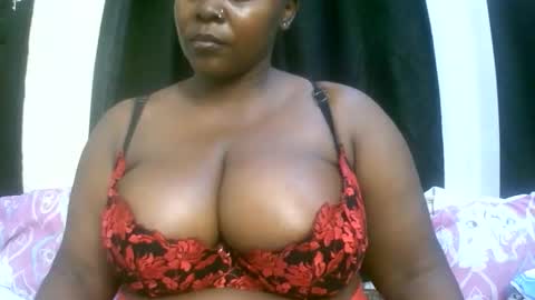 Snapshot of sexxi_ebony chatting on 05-17-26, 12:56 sexxi_ebony online show from 05-17-26, 12:56