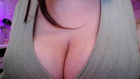 Princess online show from 04-17-26, 02:14