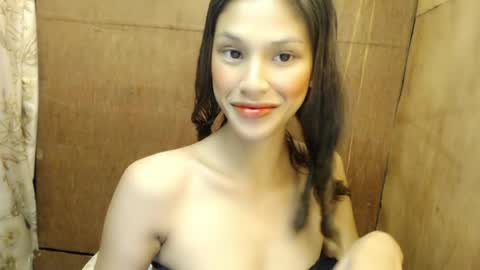 Snapshot of sexxy_dahlia chatting on 04-11-26, 02:10 Dahlia online show from 04-11-26, 02:10