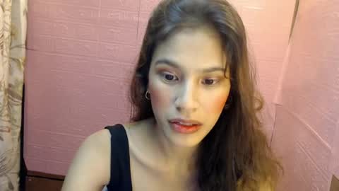 Snapshot of sexxy_dahlia chatting on 04-23-26, 03:03 Dahlia online show from 04-23-26, 03:03