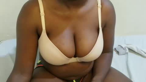 sexxy_maya1 online show from 04-29-26, 05:30