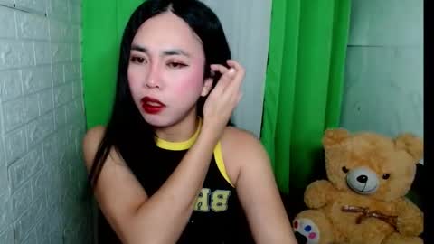 Jessica online show from 05-19-26, 06:47