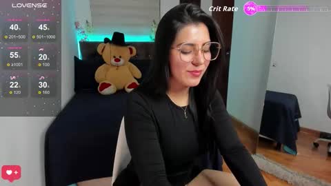 LUXURY online show from 11-21-25, 12:10