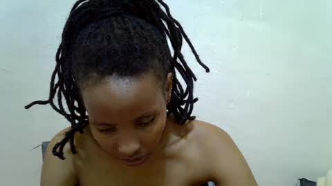 Nyagah online show from 06-20-26, 02:42