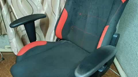 Jessica  Face only in pvt or in snapchat Dont ask more.... online show from 05-31-26, 07:48