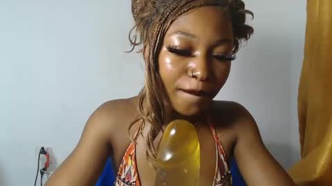 sexy_bluey247 online show from 05-12-26, 05:10