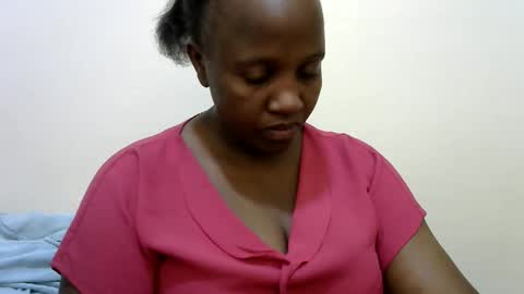 Sweet Dee online show from 05-26-26, 05:36