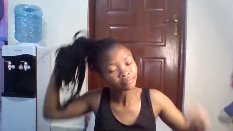 sexy_dianaa online show from 04-21-26, 12:11