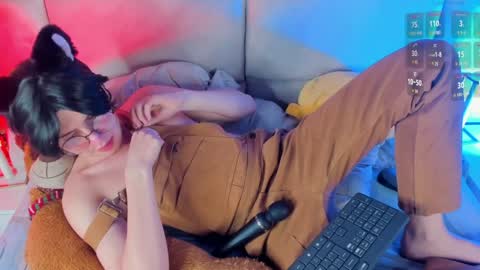 Dereck Martinez online show from 12-13-24, 02:05