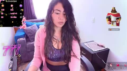 laura  online show from 02-12-26, 04:13