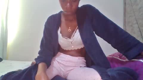 kayla online show from 10-23-25, 09:52