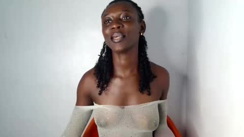 lily online show from 09-26-25, 09:41