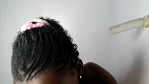 lily online show from 09-28-25, 09:42