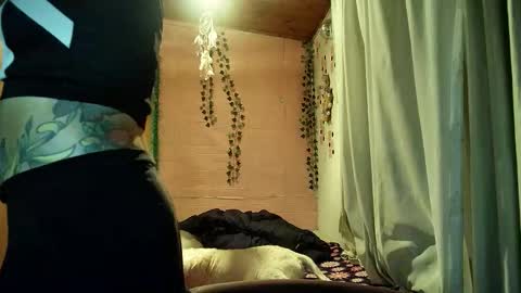 sexy lolas online show from 03-14-26, 11:21