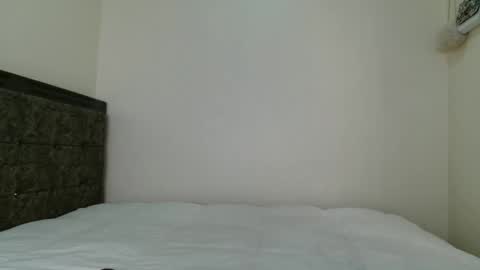 Snapshot of sexy_malyn chatting on 11-10-25, 12:15 Shasha Money online show from 11-10-25, 12:15